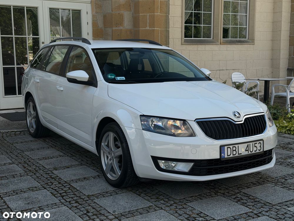Skoda Octavia 1.6 TDI Ambition DSG - 3