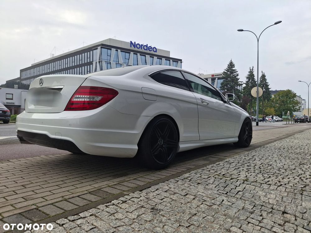 Mercedes-Benz Klasa C - 25
