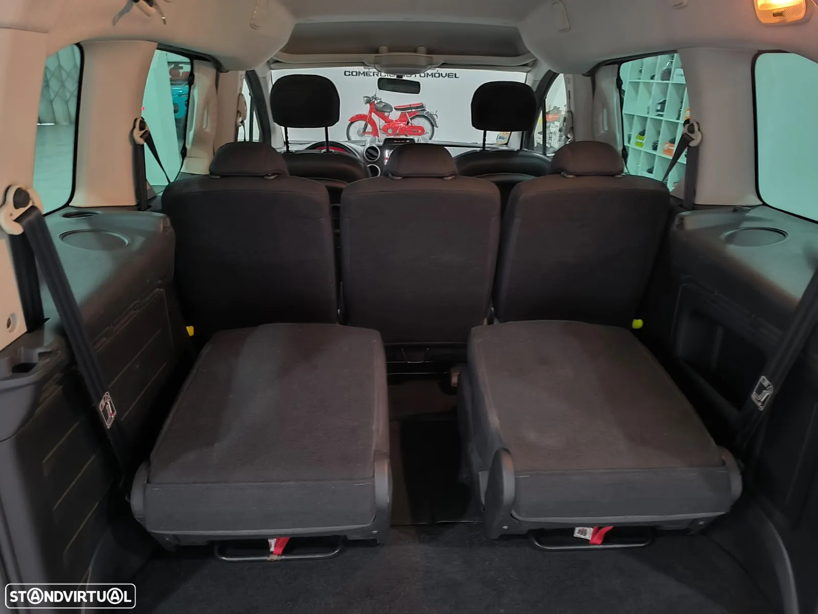 Citroën Berlingo 1.6 BlueHDi Feel 7L - 17