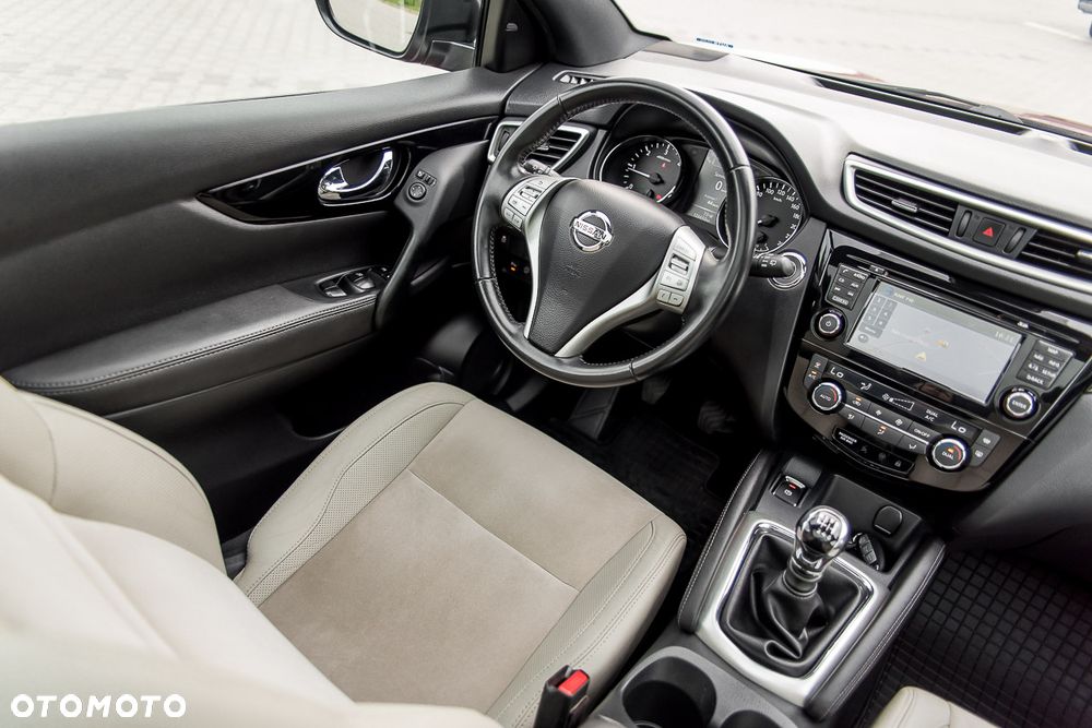 Nissan Qashqai 1.6 DCi ALL-MODE 4x4i TEKNA - 37