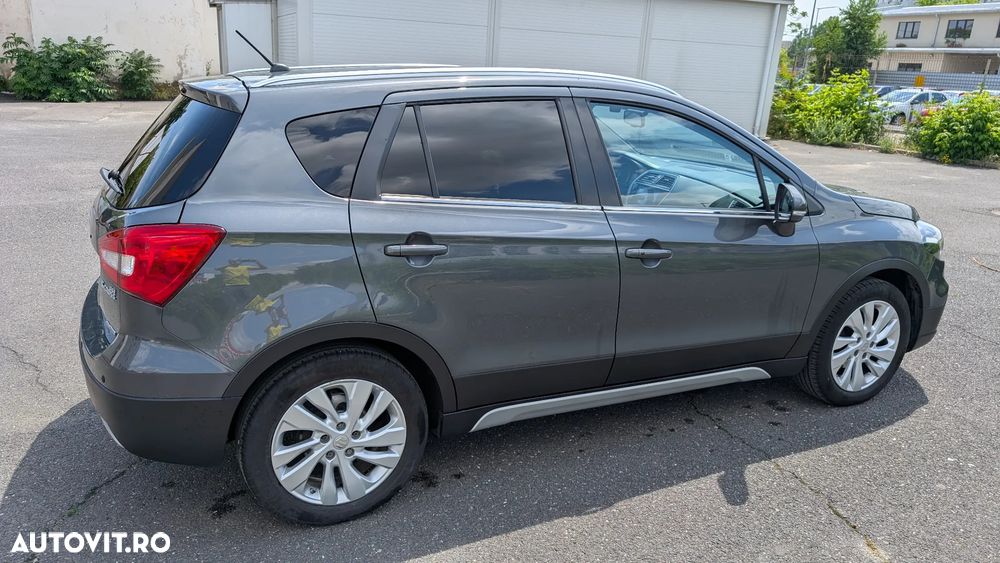 Suzuki SX4 - 5