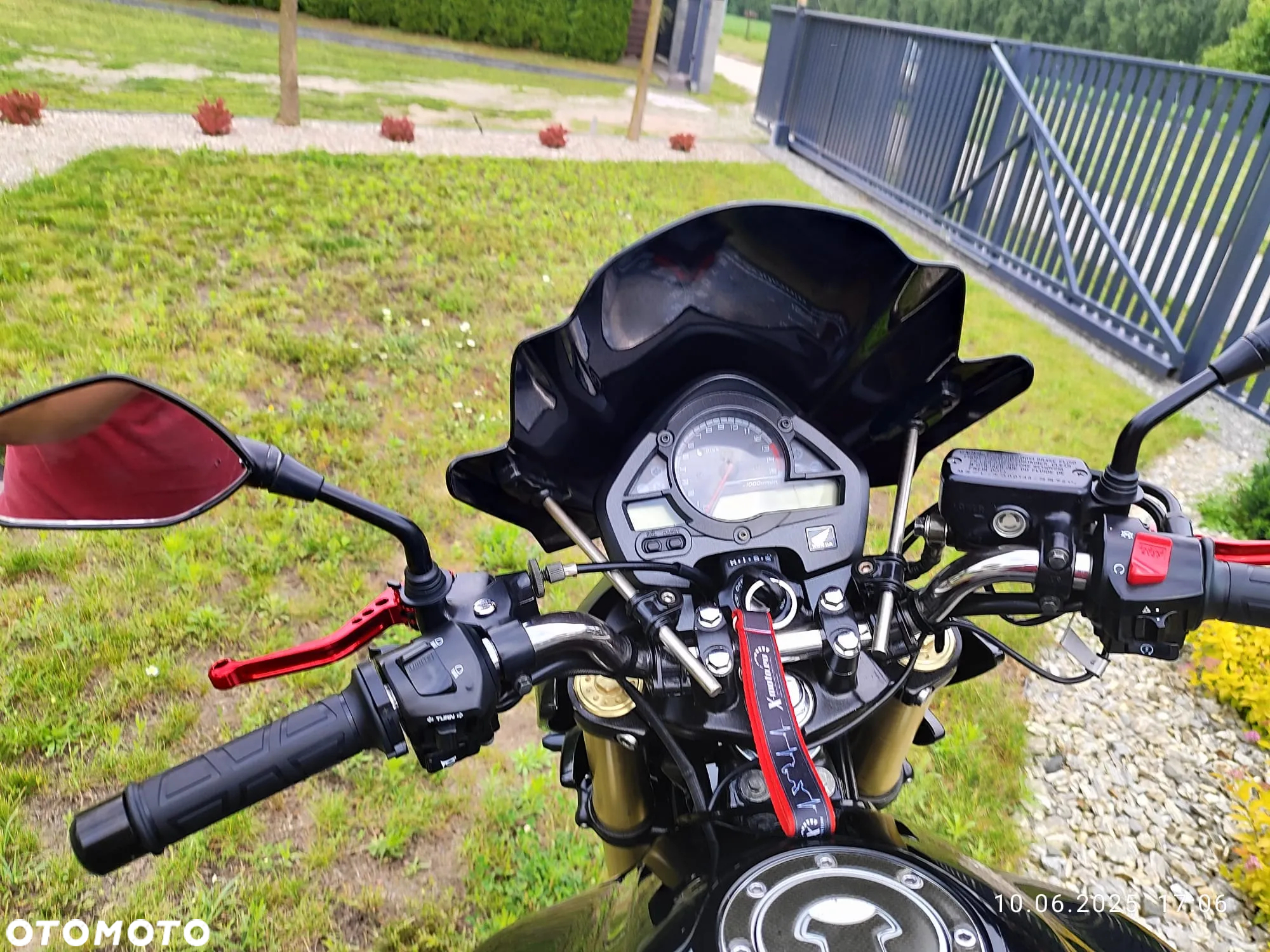 Honda Hornet - 19