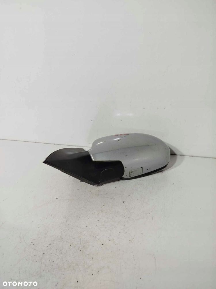 LUSTERKO LEWE PRZEDNIE HYUNDAI I30 07-12 2R 8 PIN - 2