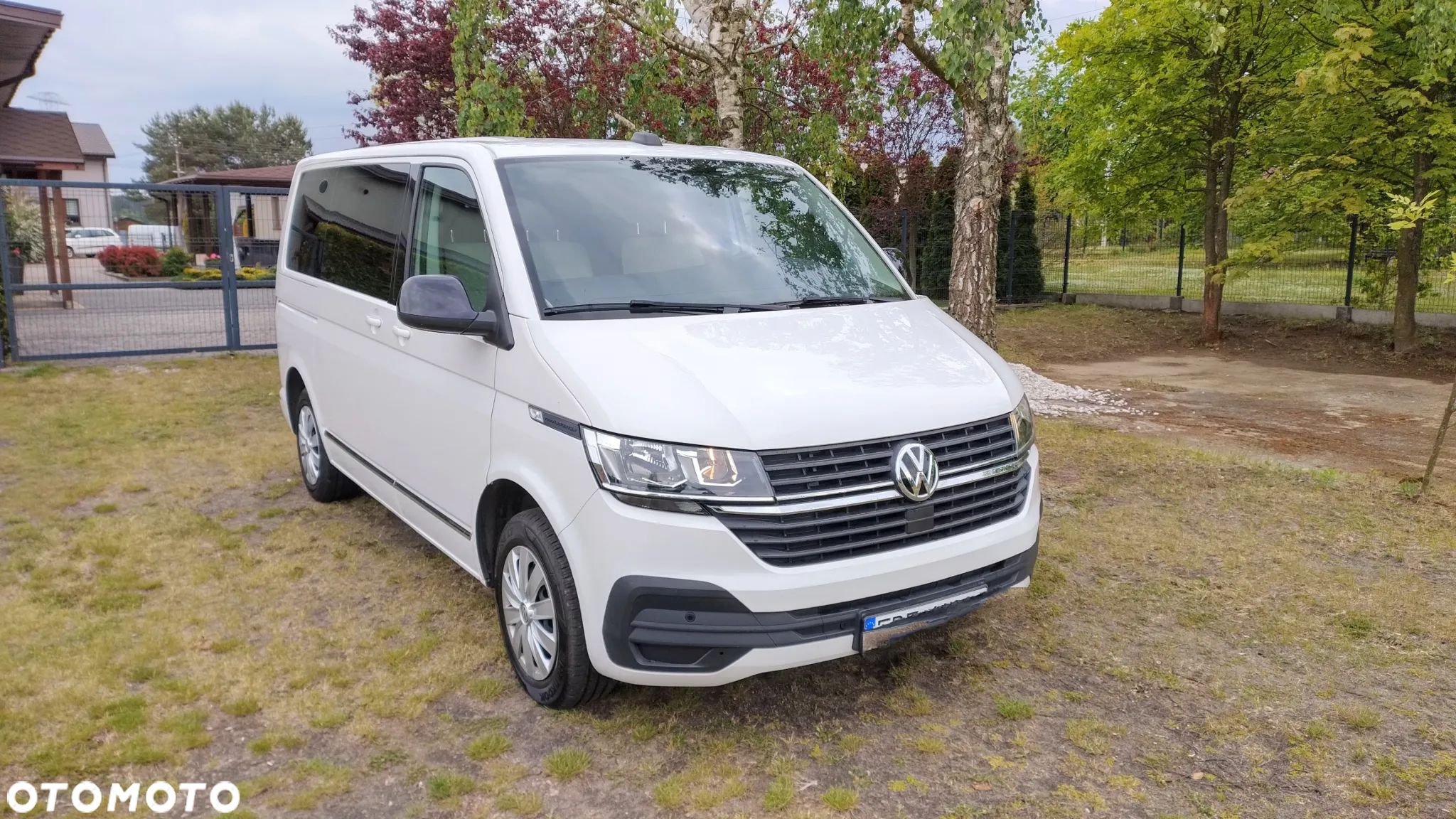 Volkswagen Transporter Caravelle DSG Kurz Trendline - 1