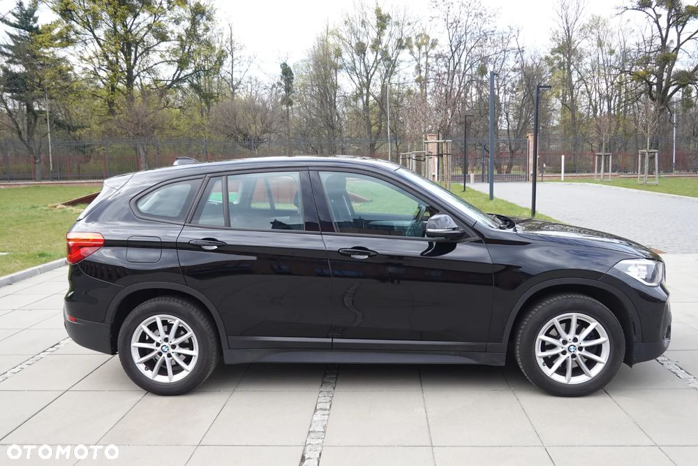 BMW X1 sDrive18i Advantage - 3