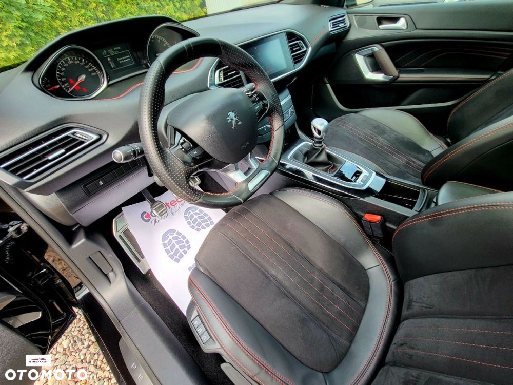 Peugeot 308 - 17