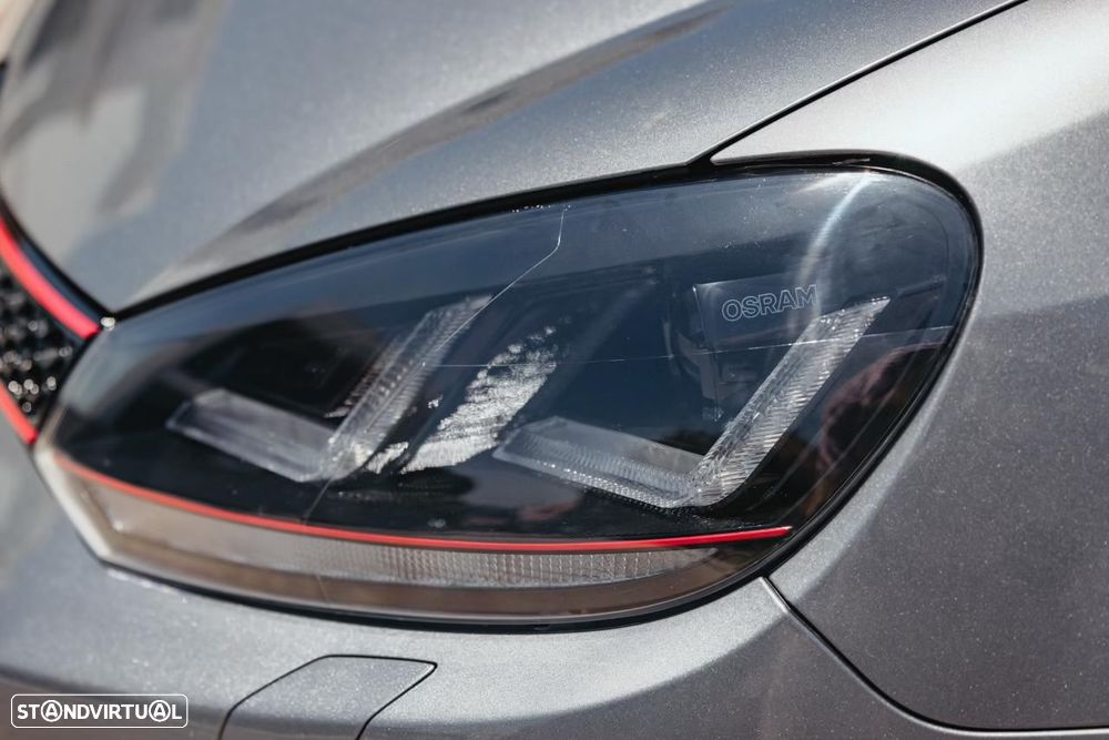 VW Golf 2.0 TSi GTI DSG - 6