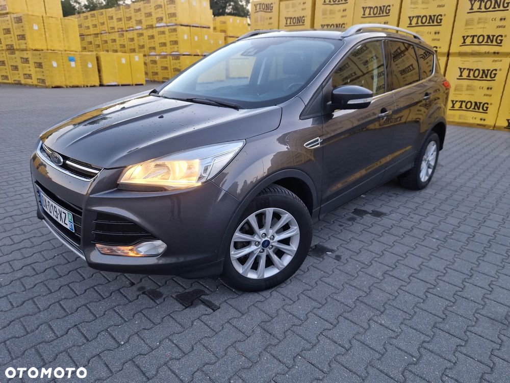 Ford Kuga 2.0 TDCi 2x4 Titanium - 1