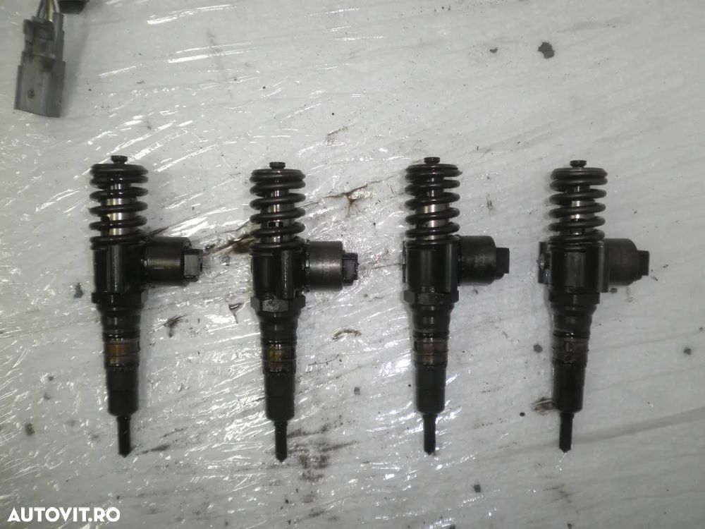 Injectoare VW , Skoda, Audi, Seat, 2.0 TDI 0414720403 03G130073B