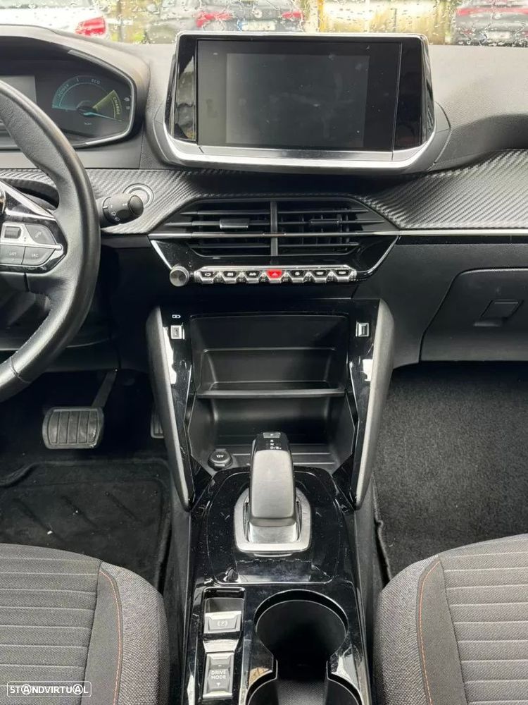 Peugeot e-208 Elektromotor 136 Business - 17