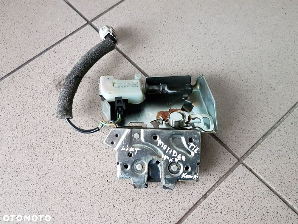 FORD MONDEO MK3 LIFT KOMBI ZAMEK KLAPY TYŁ TYLNEJ - 1