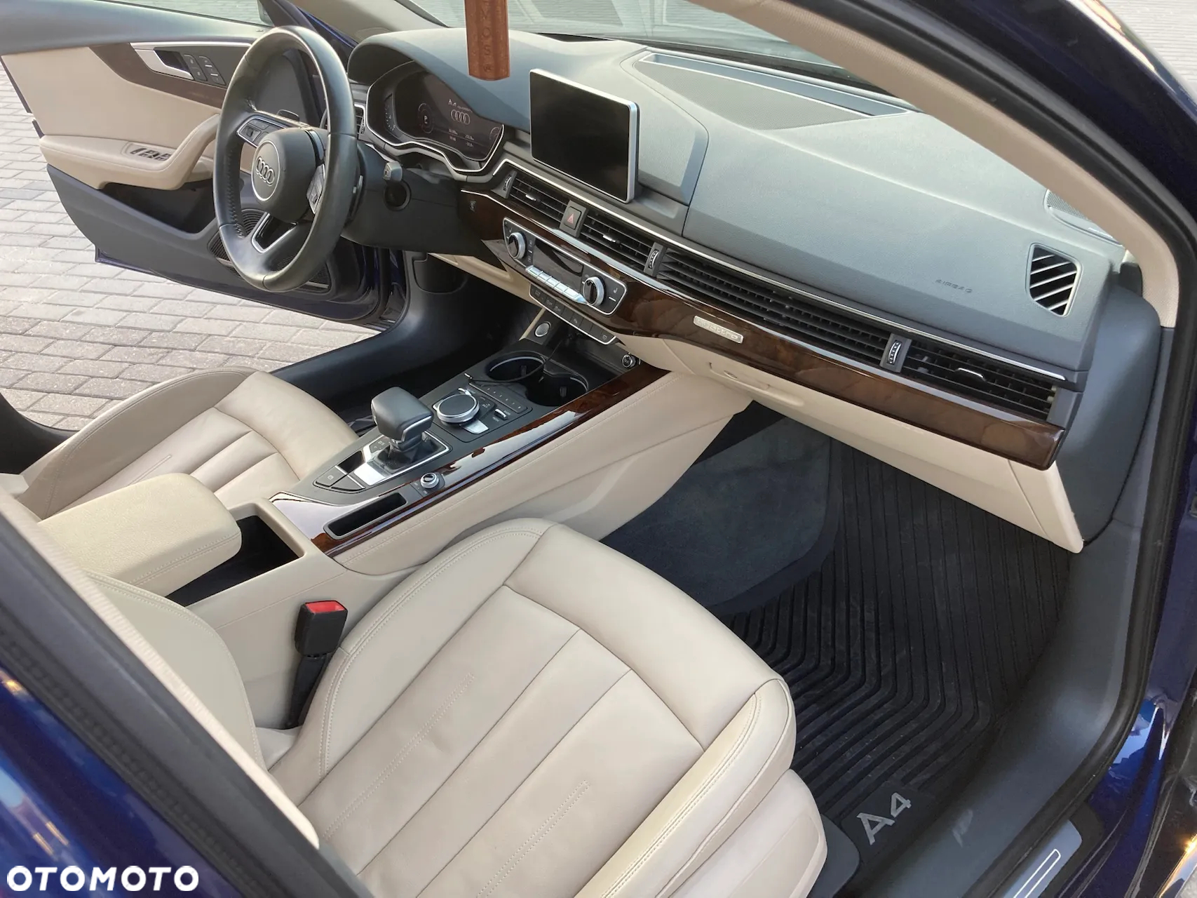 Audi A4 2.0 TFSI Quattro S tronic - 25