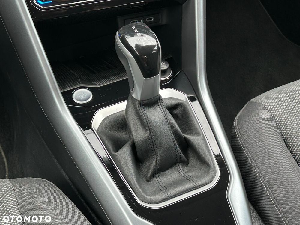 Volkswagen T-Roc 1.5 TSI Life Plus DSG - 25