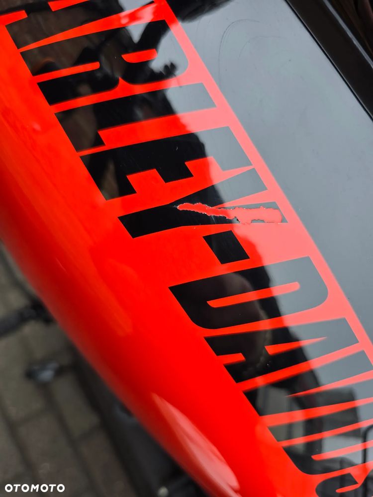 Harley-Davidson Dyna Fat Bob - 18