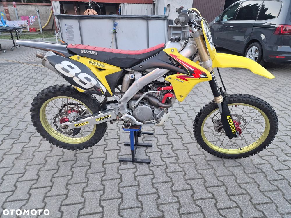 Suzuki RM-Z - 12