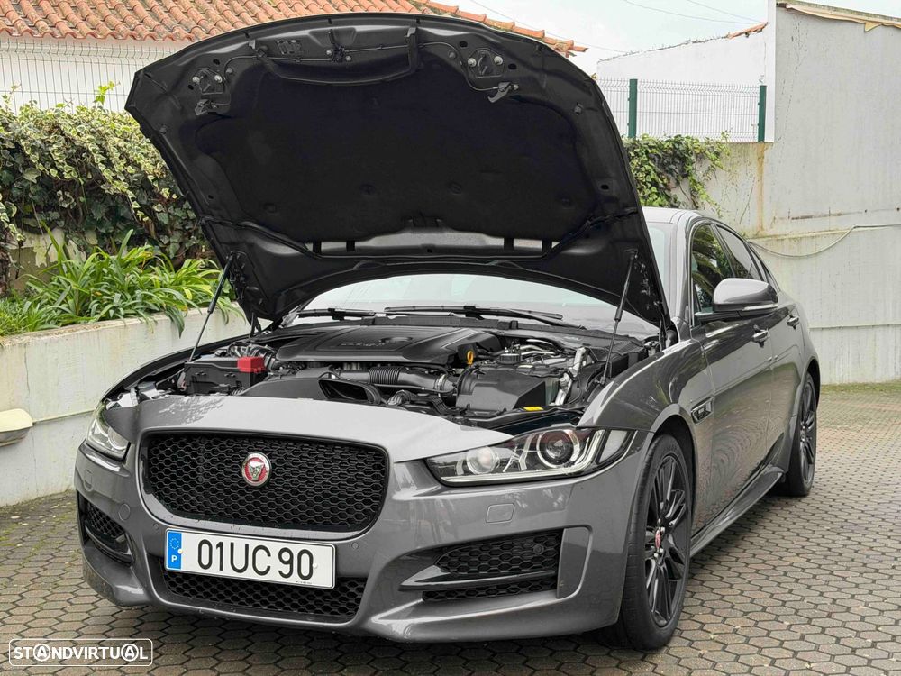 Jaguar XE 2.0 D R-Sport Aut. - 18