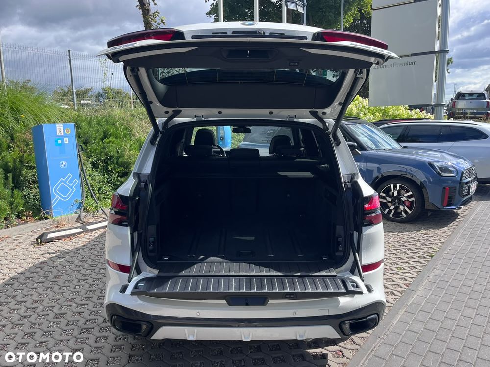 BMW X5 xDrive30d mHEV - 27