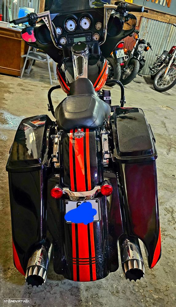 Harley-Davidson FLHXS - 8