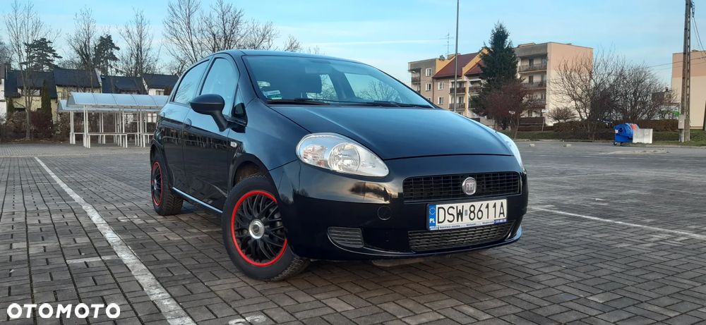 Fiat Grande Punto Actual 1.2 8V Estiva - 1