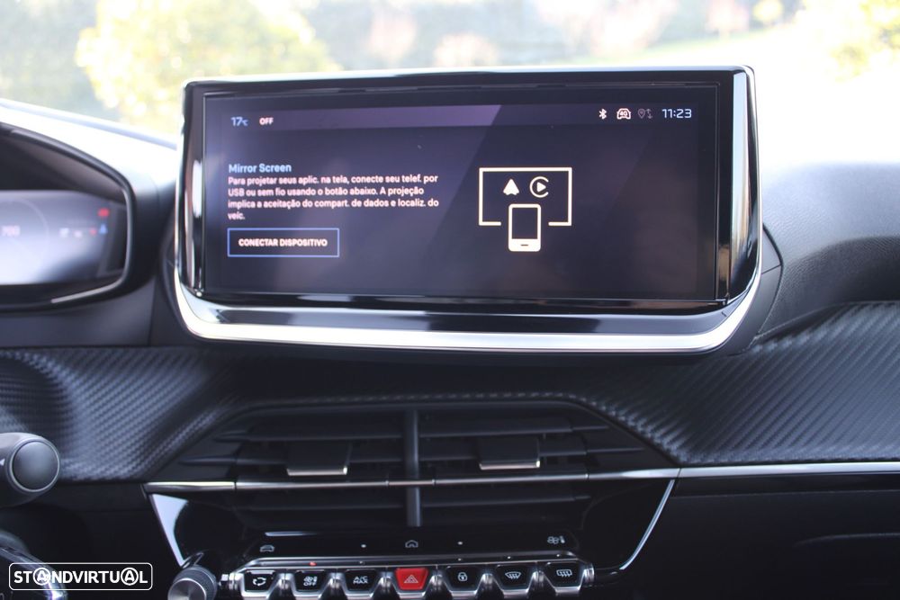 Peugeot 2008 1.2 PureTech Allure Pack EAT8 - 16