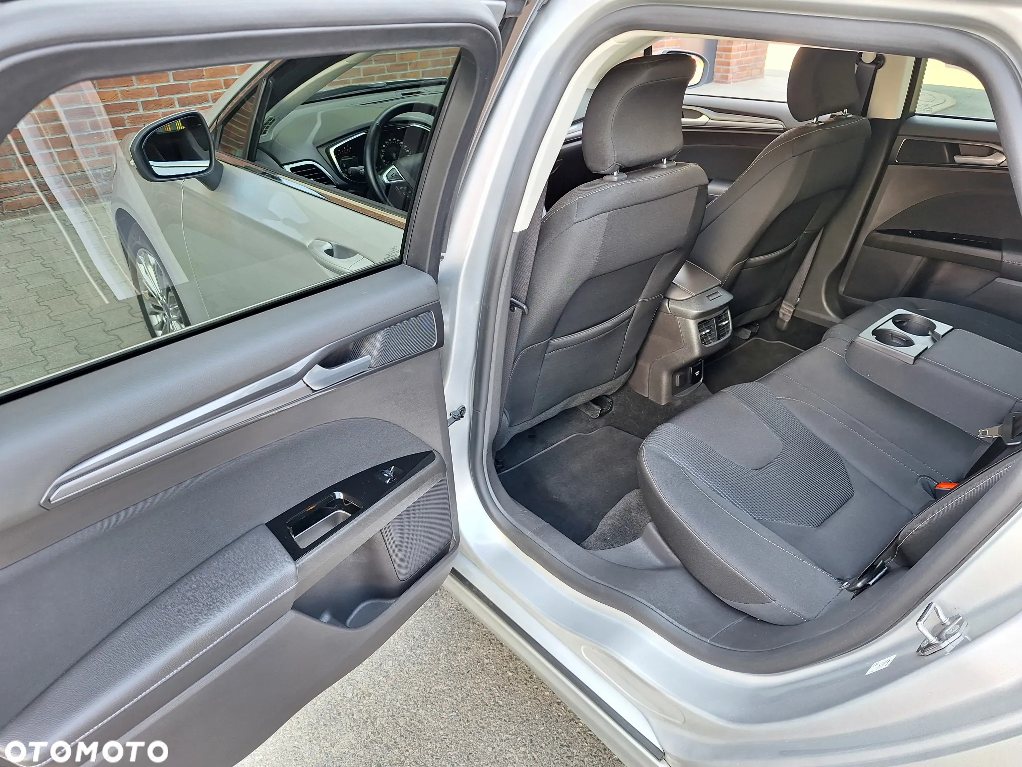 Ford Mondeo 2.0 EcoBlue Titanium - 19