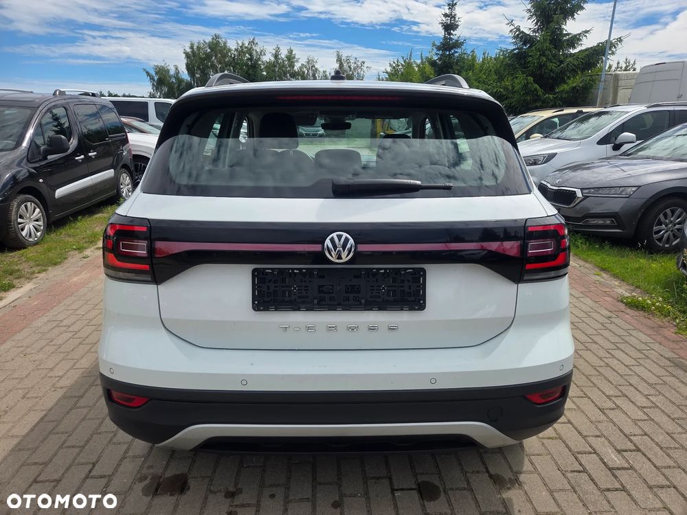 Volkswagen T-Cross - 4