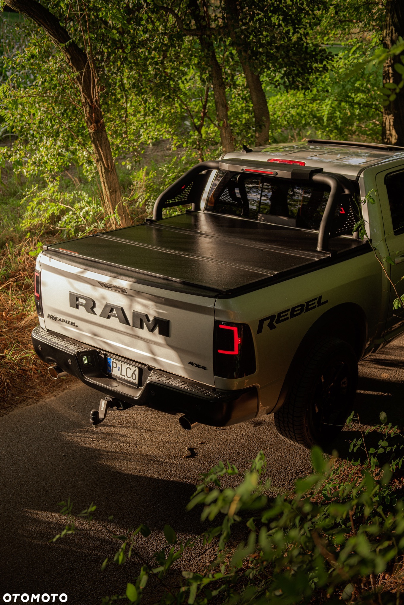 RAM 1500 5.7 Crew Cab Rebel - 11