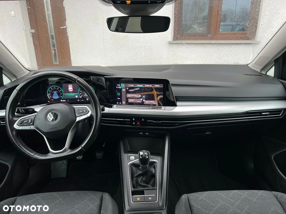 Volkswagen Golf - 11