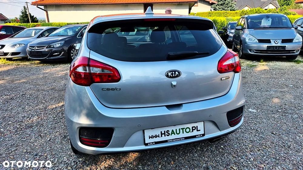 Kia Ceed 1.6 GDI XL - 18