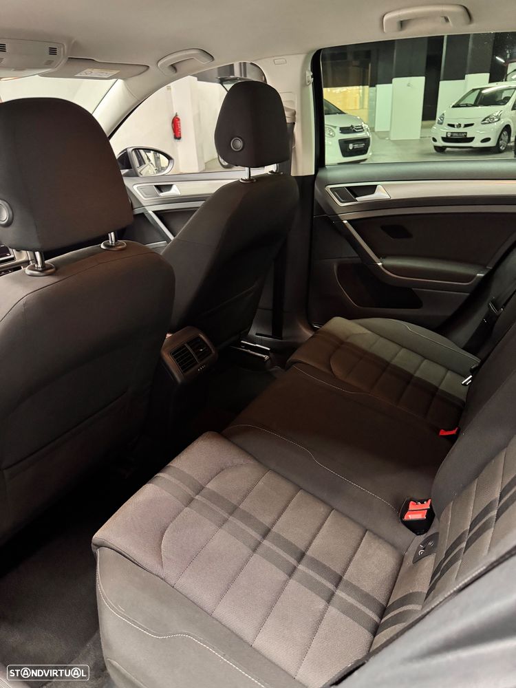 VW Golf 1.6 TDI 4Motion BlueMotion Cup - 9