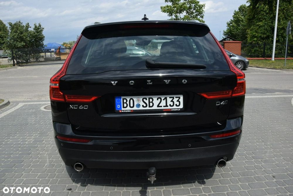 Volvo XC 60 D4 AWD Geartronic Momentum - 15