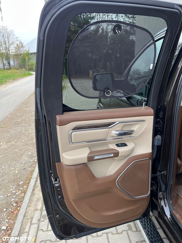 RAM 1500 - 18