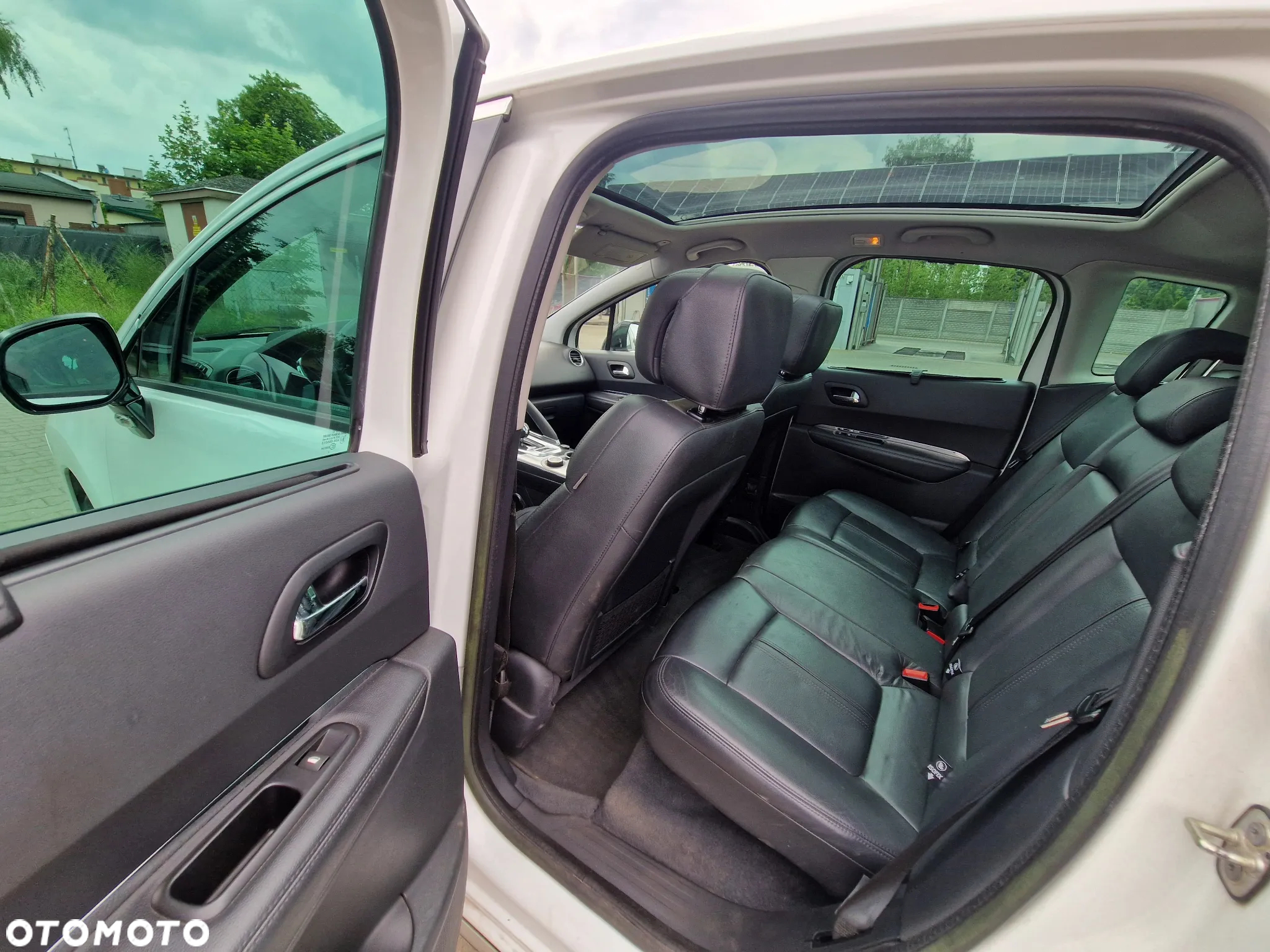 Peugeot 3008 2.0 HDi HYbrid4 - 10