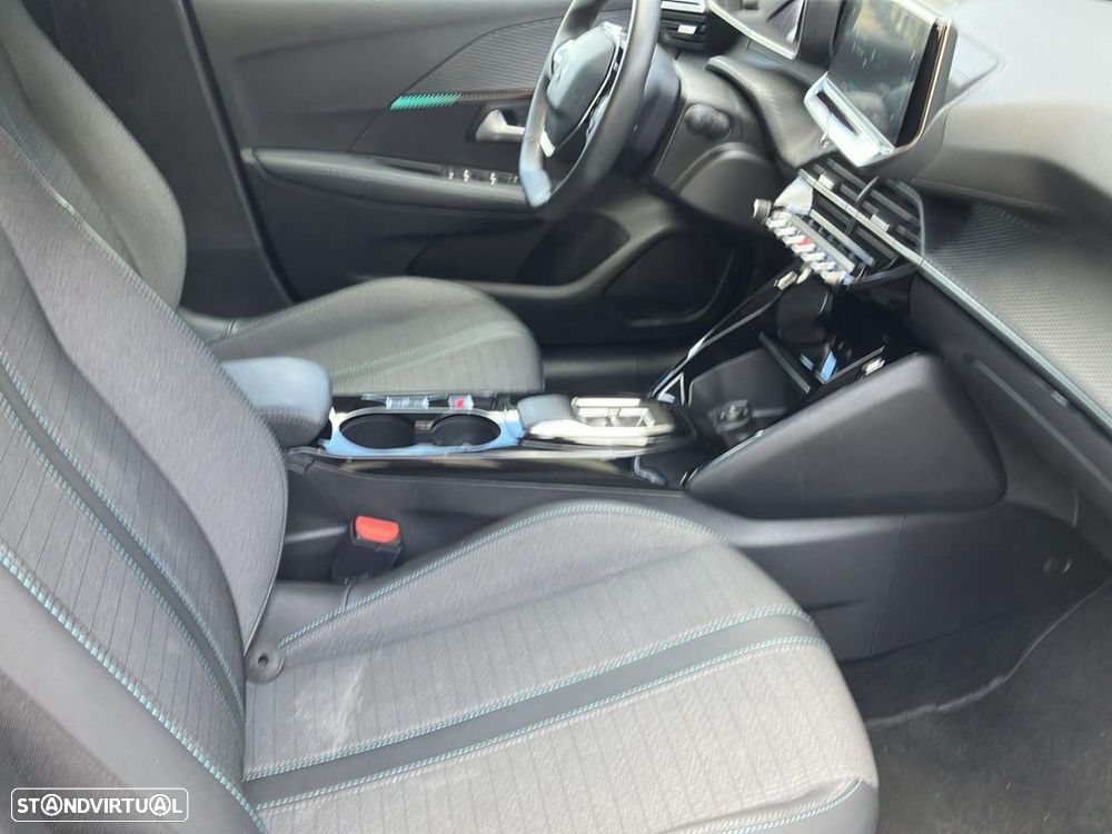 Peugeot e-208 50 kWh Allure Pack - 15