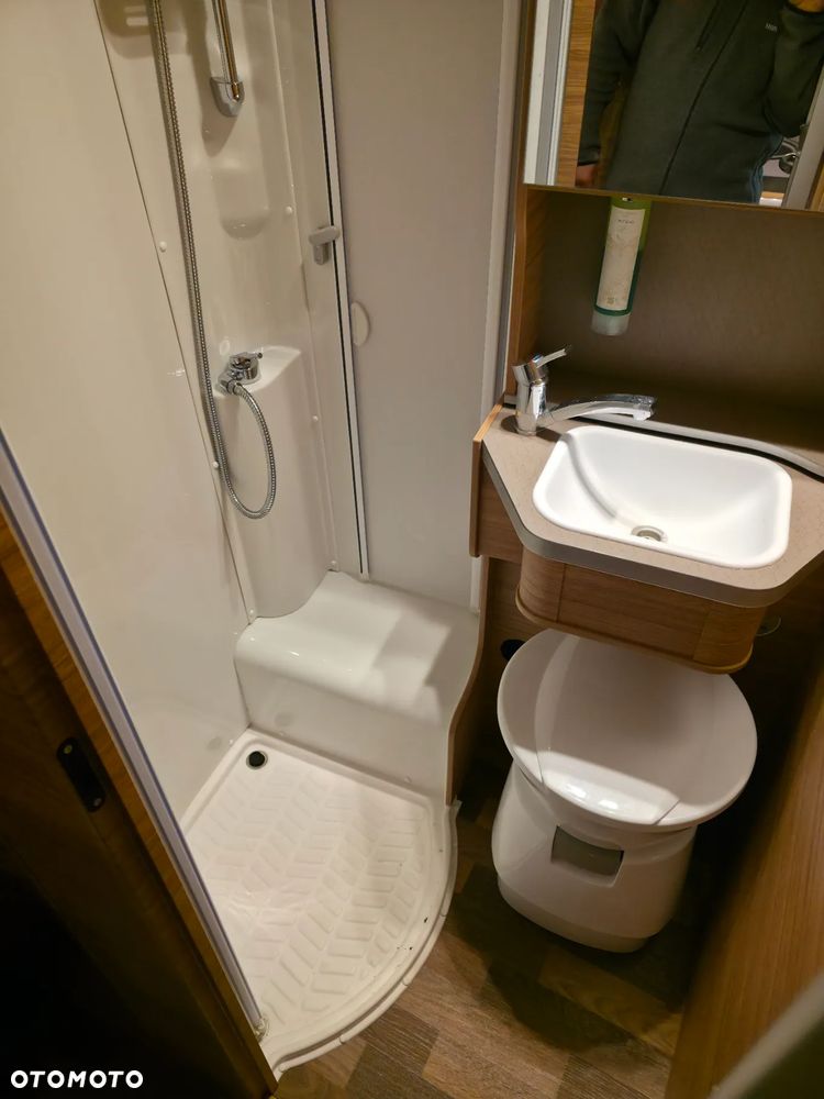 Weinsberg CaraCompact MB 640 MEG EDITION [PEPPER] 2025 - 37