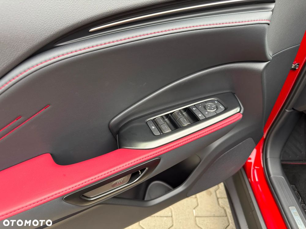 Lexus LBX 1.5 Hybrid Vibrant Edition - 19