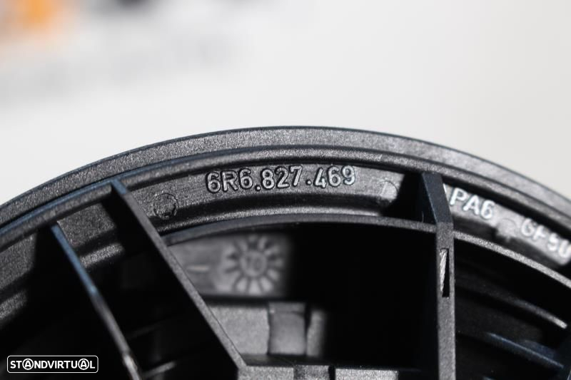 Puxador Da Tampa Da Mala Volkswagen Polo (6R1, 6C1)  6R6827469 / 6R6 8 - 8