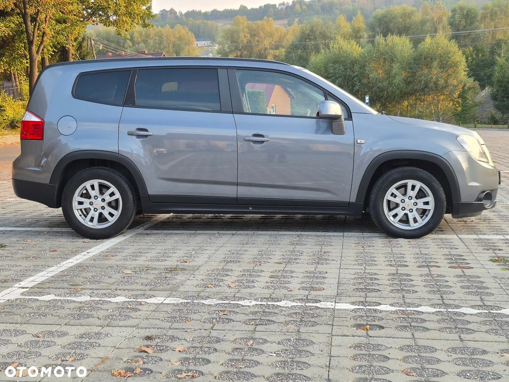 Chevrolet Orlando - 8