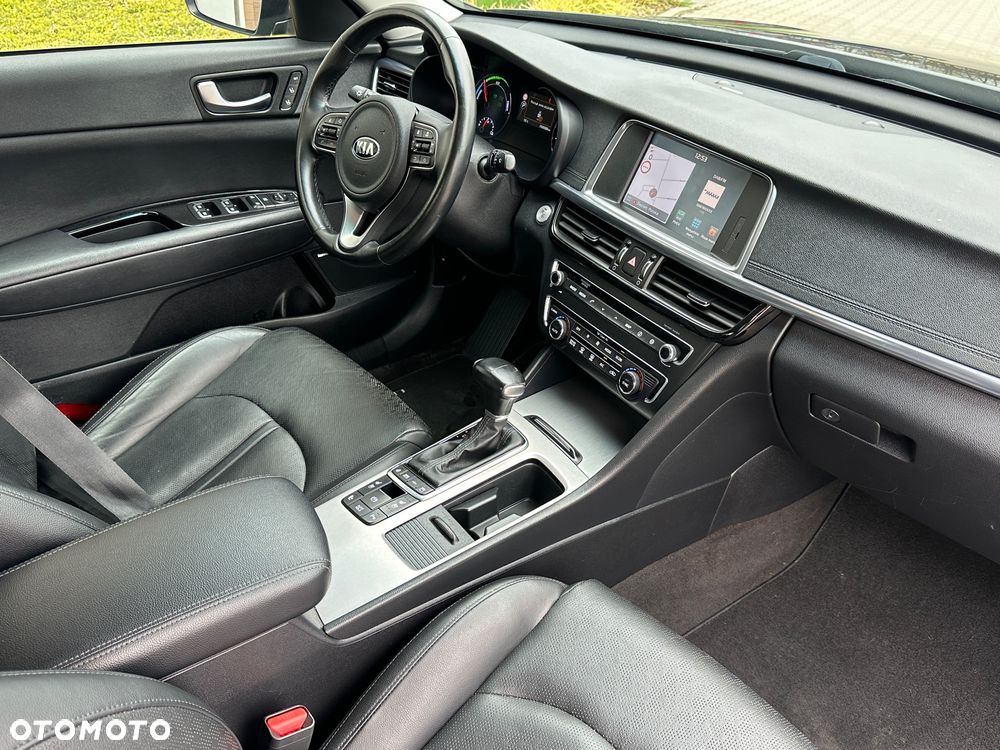 Kia Optima Sportagon 2.0 GDI Attract - 19