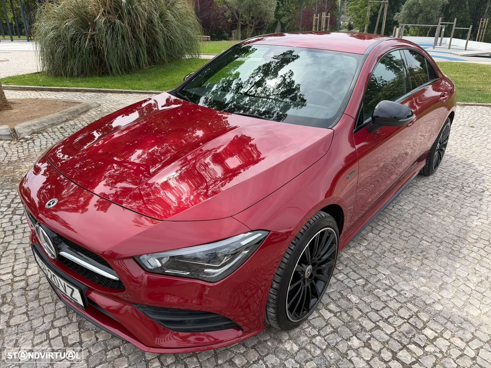Mercedes-Benz CLA 250 e 8G-DCT AMG Line - 1