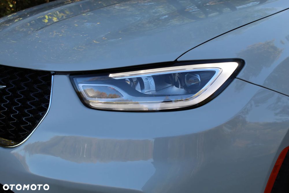 Chrysler Pacifica - 37