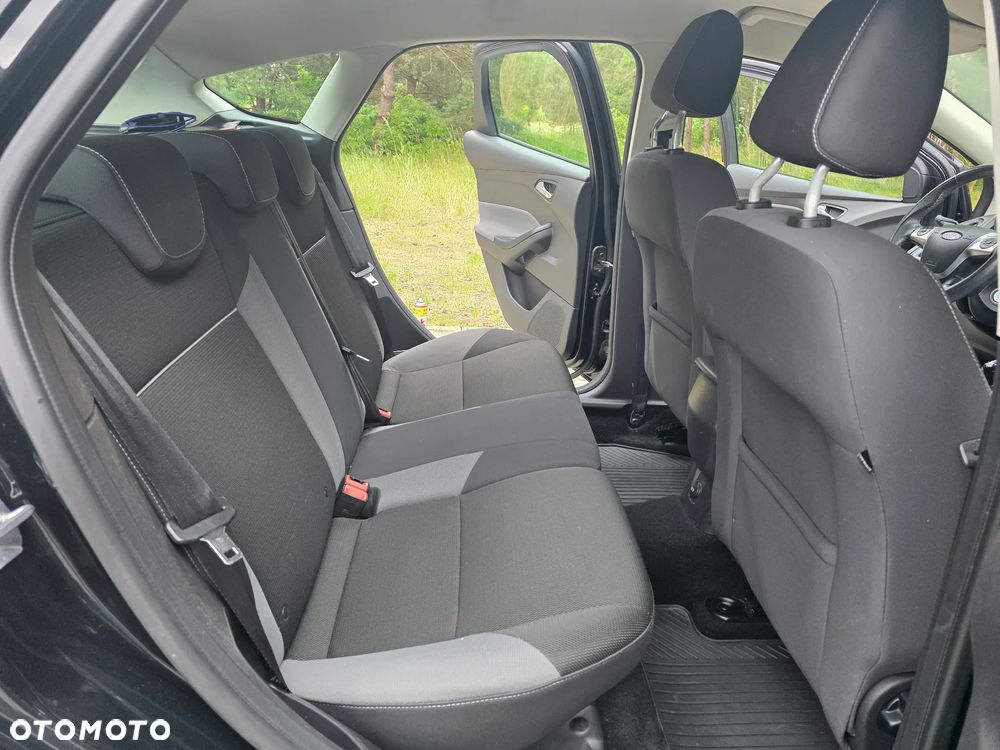 Ford Focus 1.6 Ambiente - 8