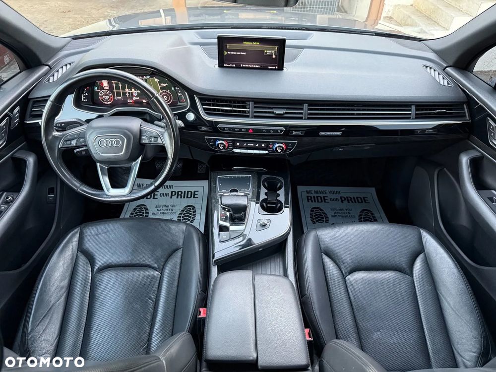 Audi Q7 - 11