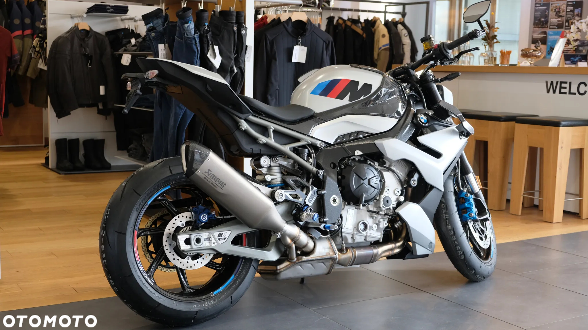 BMW R - 7