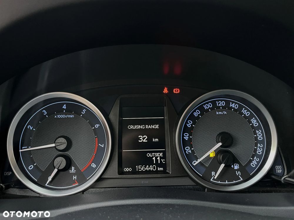 Toyota Auris 1.6 Premium Comfort - 21