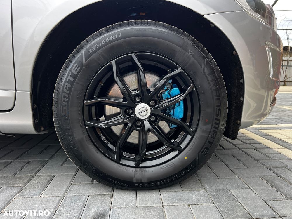 Volvo XC 60 D4 Geartronic Momentum - 18