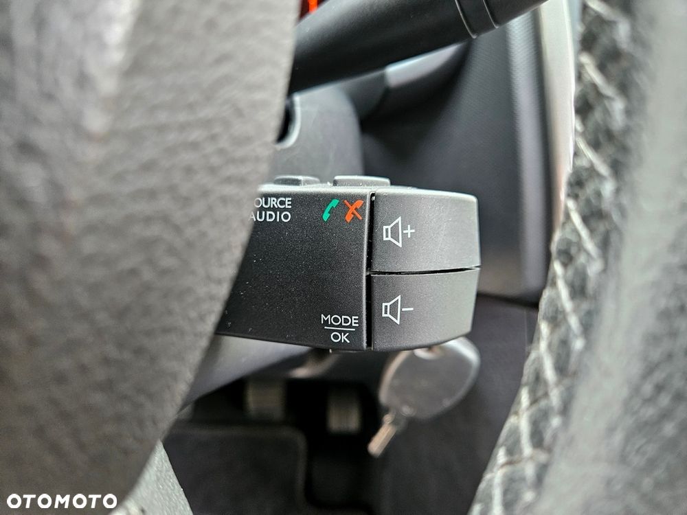 Dacia Sandero Stepway 1.5 dCi - 24