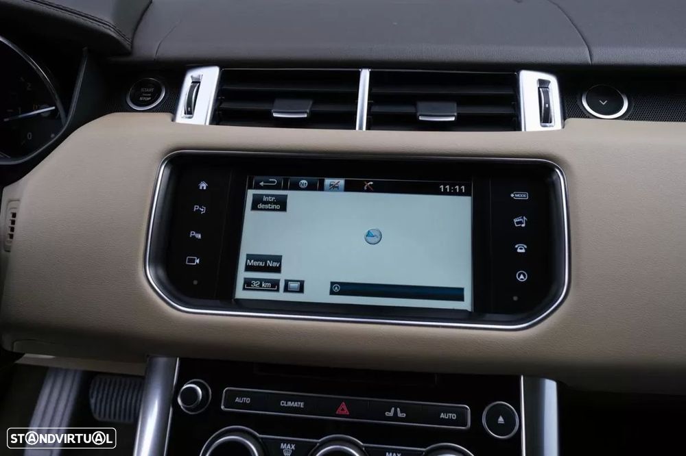 Land Rover Range Rover Sport 3.0 TDV6 HSE Dynamic - 35