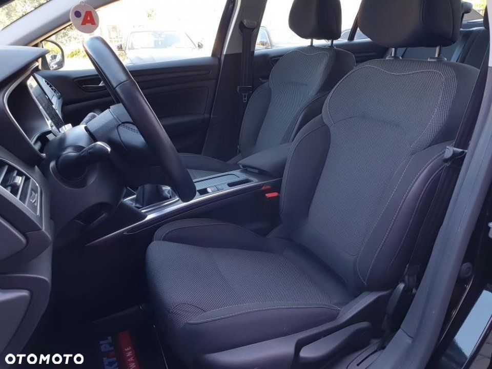 Renault Megane - 30