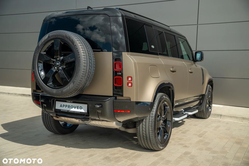 Land Rover Defender 3.0 D300 mHEV X-Dynamic HSE - 5